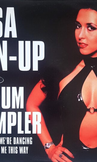 Lisa Pin-Up-0