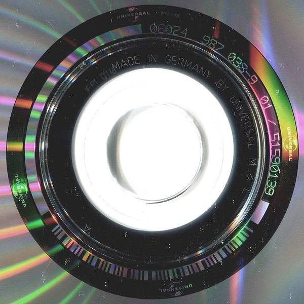 Tom Vek-3
