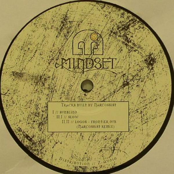 Narcossist / Logos (2)-0