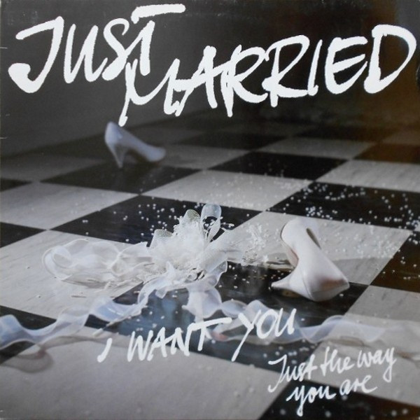 Just Married (3)-0