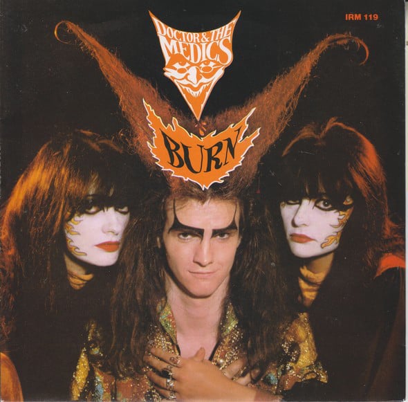 Doctor & The Medics-0
