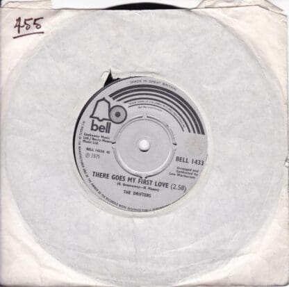 There Goes My First Love 7" : The Drifters