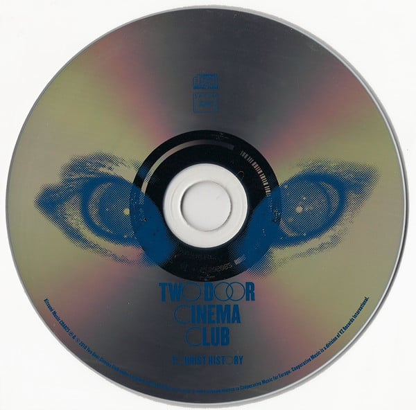 Two Door Cinema Club-2