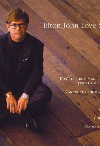 Elton John-0