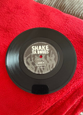 Shake Ya Bones-0