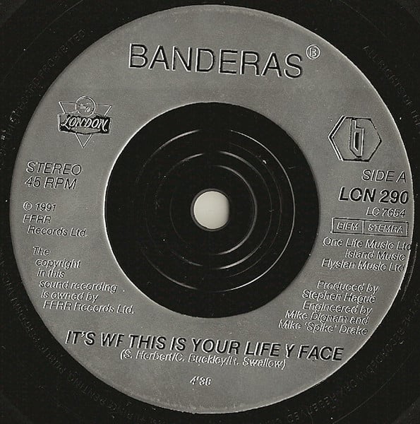 Banderas-2