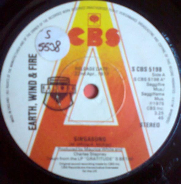 Earth, Wind & Fire-0