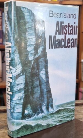 Bear Island : Alistair Maclean