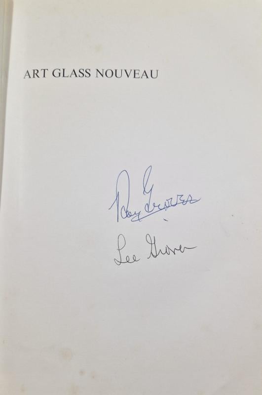 Art Glass Nouveau : Ray & Lee Grover - Image 2