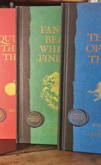 Hogwarts Library 3-Book Box Set: Fantastic Beasts and Where to Find Them, Quidditch Through the Ages, & The Tales of Beedle the Bard : J.K Rowling.