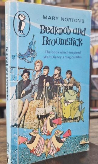 Bedknob and Broomstick : Mary Norton