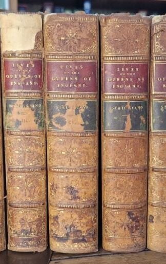 Lives of the Queens of England from the Norman Conquest (8 vols.) : Agnes Strickland