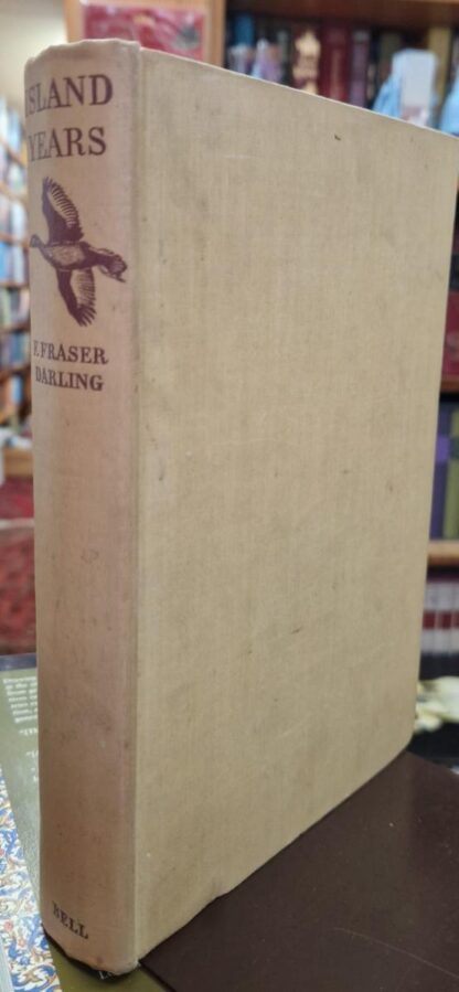 Island Years : Fraser Darling
