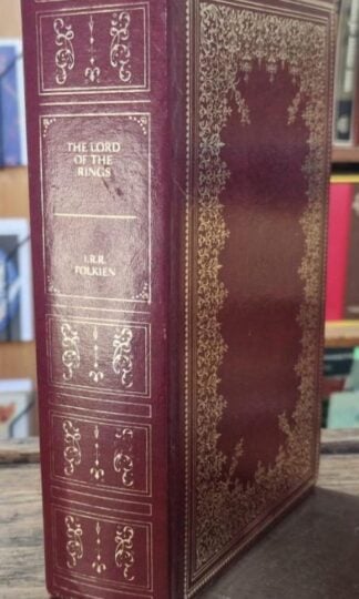 The Lord Of The Rings : J.R.R Tolkien