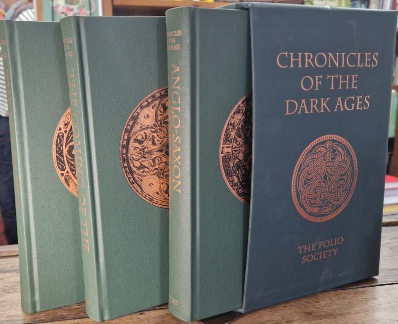 Chronicles of the Dark Ages : Richard Barber (ed.) - Image 2